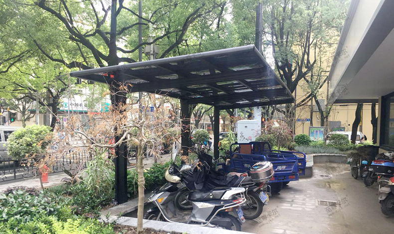 非機動停車棚.jpg
