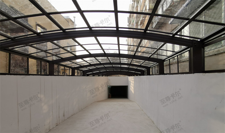 北京全季酒店地下車庫(kù)雨棚圖片案列——至尊卡爾